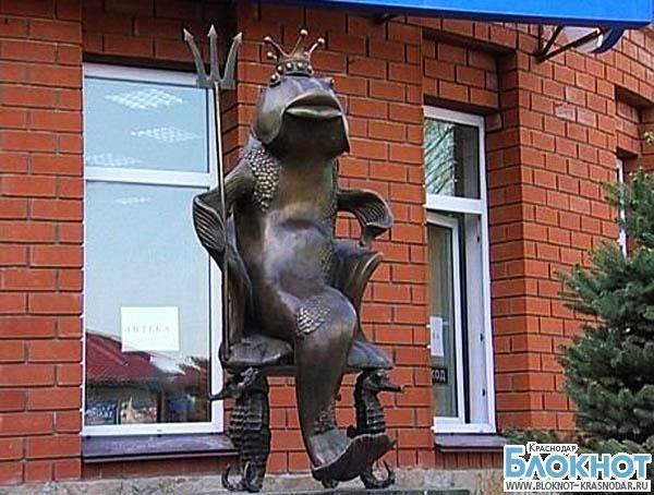 В Ейском районе установили памятник царь-рыбе