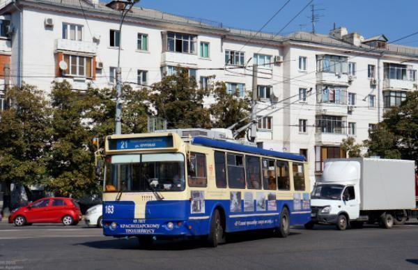 Краснодарский троллейбус отмечает 66 день рождения