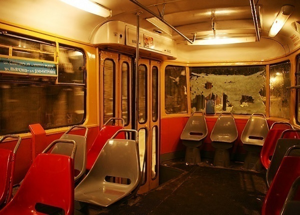 В краснодарском трамвае кондуктор включил известный хит ABBA