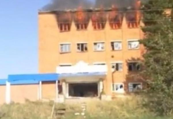 В Лабинске произошел пожар на бывшем мясокомбинате