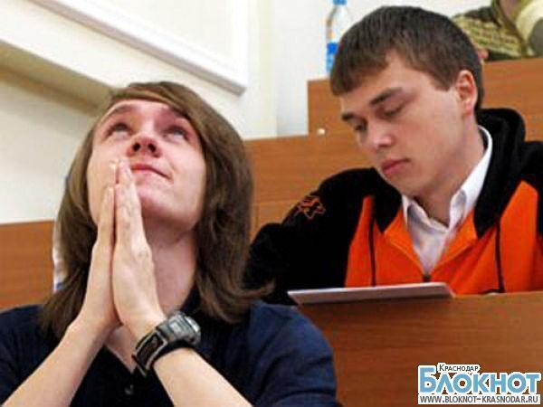 Крымские абитуриенты поступят в университеты России без экзаменов