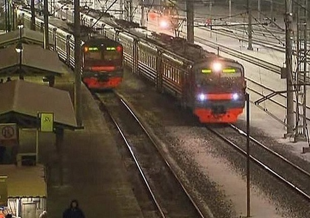 Под поездом в Краснодарском крае погиб 47-летний мужчина