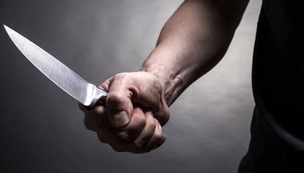 В Краснодарском крае мужчина напал на подругу с ножом