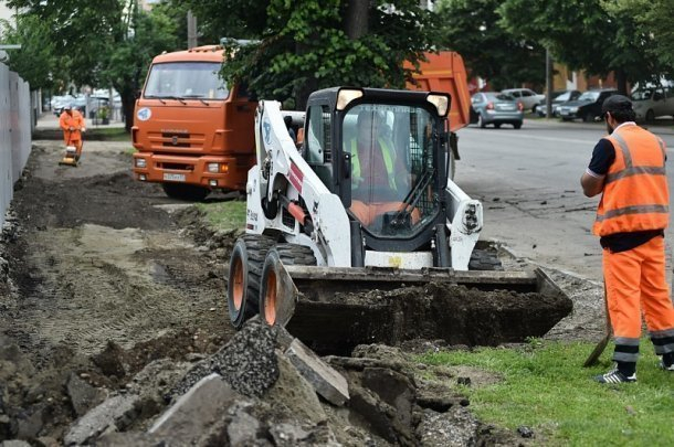 В Краснодаре начали ремонтировать дороги: ряд улиц перекроют
