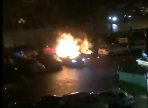 Около ресторана в Краснодаре сгорела машина