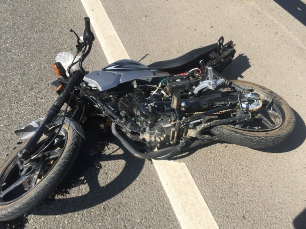 «Лексус» сбил пожилого мотоциклиста в Тихорецком районе