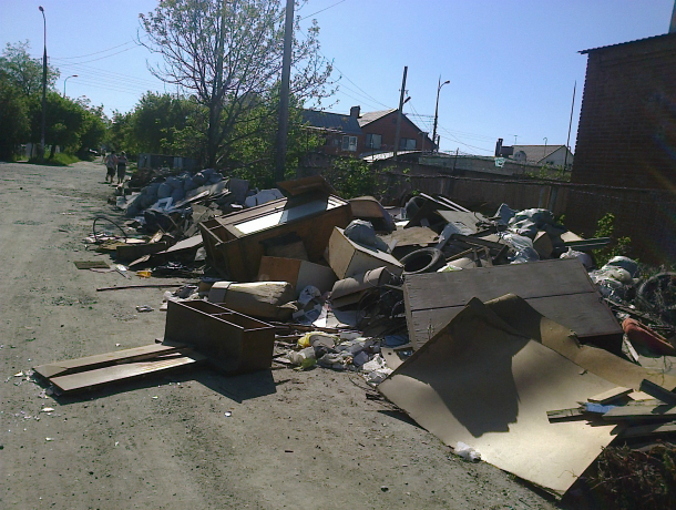 «Краснодар обрастает мусором»: горожане жалуются на острую нехватку контейнеров