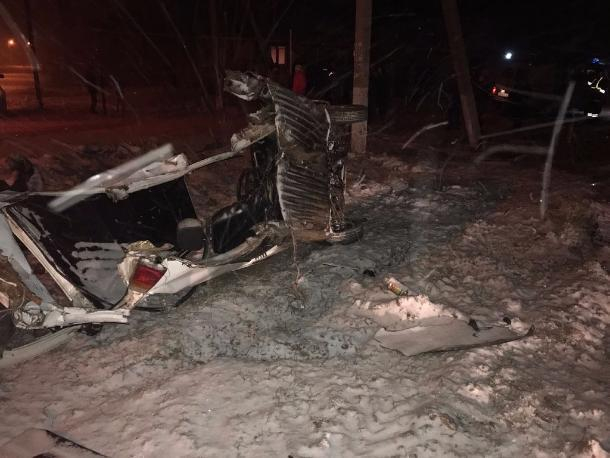 На заснеженной дороге в Кавказском районе погиб водитель легковушки