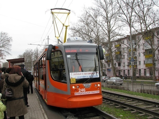 Краснодарские трамваи поменяли маршрут из-за аварии