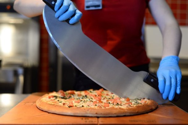 В Краснодаре определят самого быстрого поедателя пиццы