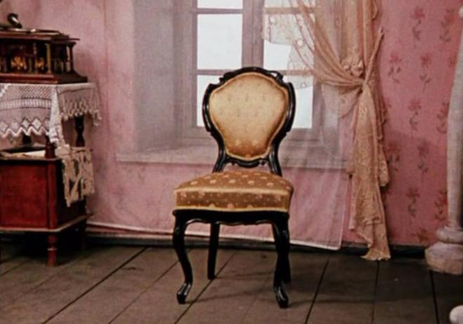 Из пансионата в Сочи сторож украл стул со спрятанными 100 000 евро