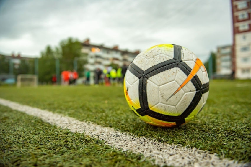 Краснодарцам предложили подать заявки на участие в состязаниях дворовых команд по футболу и стритболу