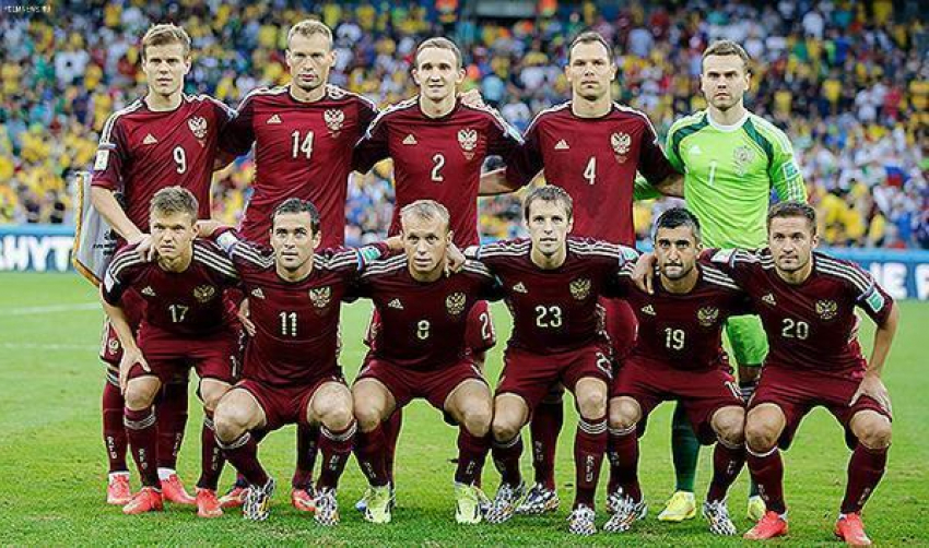 Россияне просят «Расформировать сборную России по футболу»