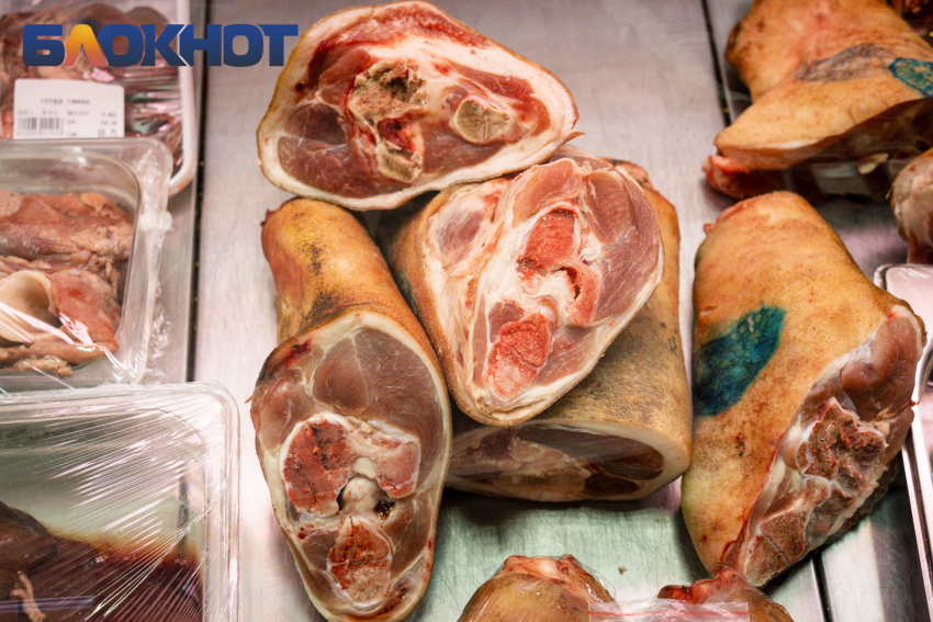 В одном из магазинов Краснодарского края нашли зараженные африканской чумой свиней субпродукты