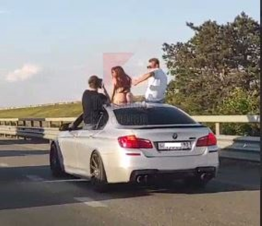 Голая женщина полицейский - порно видео на венки-на-заказ.рф