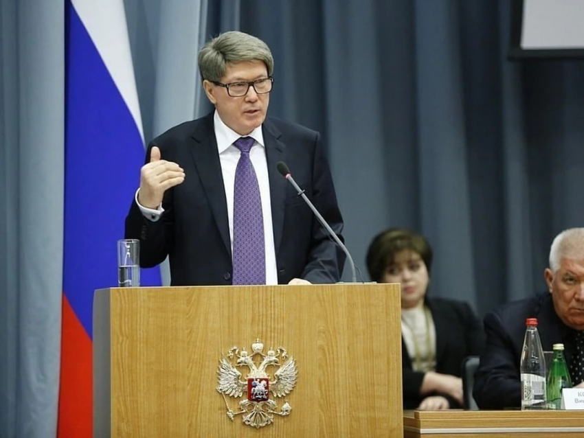 Родственники «отца кубанского правосудия» лишились золотых слитков, земель и домов 