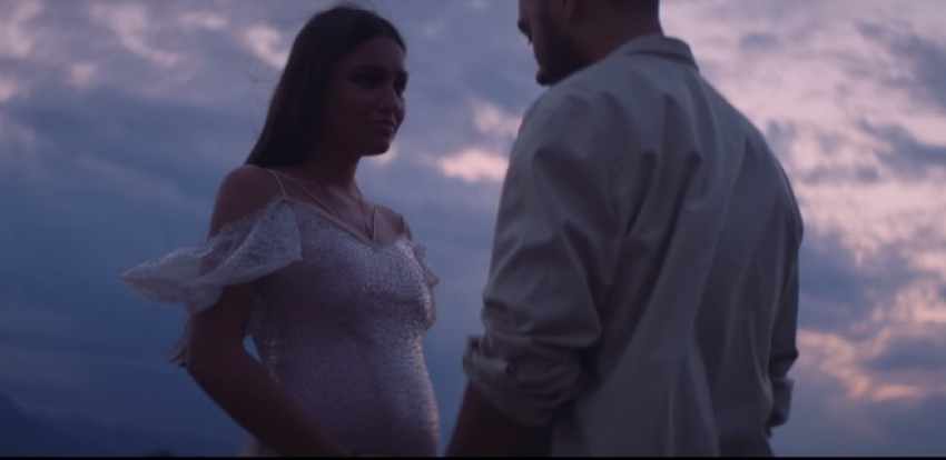 «Мот и Mini Мот»: Премьерой нового клипа кубанский рэпер  рассказал о беременности супруги Марии Мельниковой