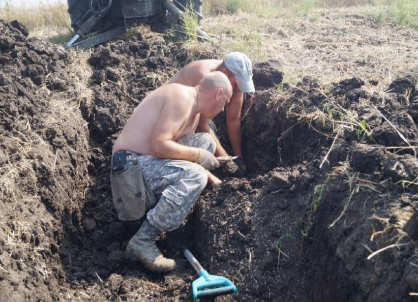 Поисковики обнаружили останки 8 советских бойцов в Крымском районе