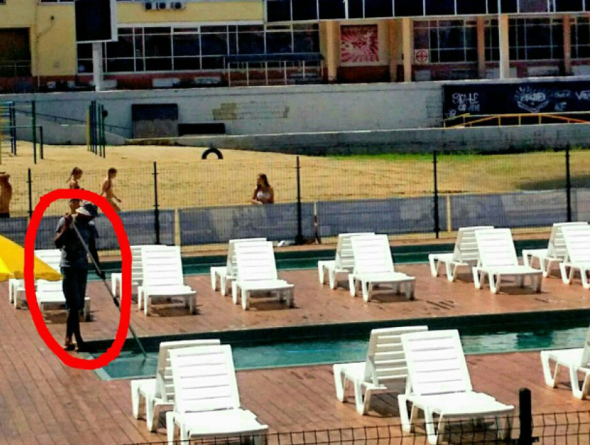 Туристов потянуло на тошноту после посещения бассейна в Краснодаре
