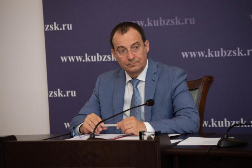 Депутаты Заксобрания Кубани обсудили реализацию нацпроекта «Повышение производительности труда и поддержка занятости»