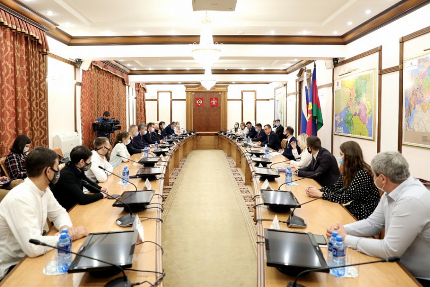 Тренерам на Кубани повысят ежемесячные доплаты 