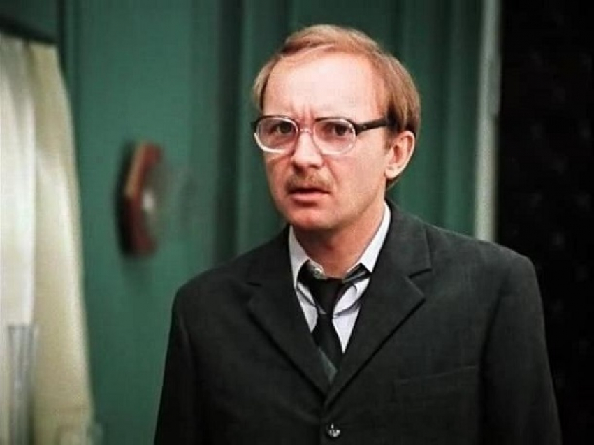 Каждый четвертый краснодарец скрывает служебный роман