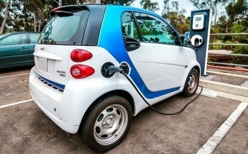 В Сочи электромобиль сбил туристку из Волгограда 