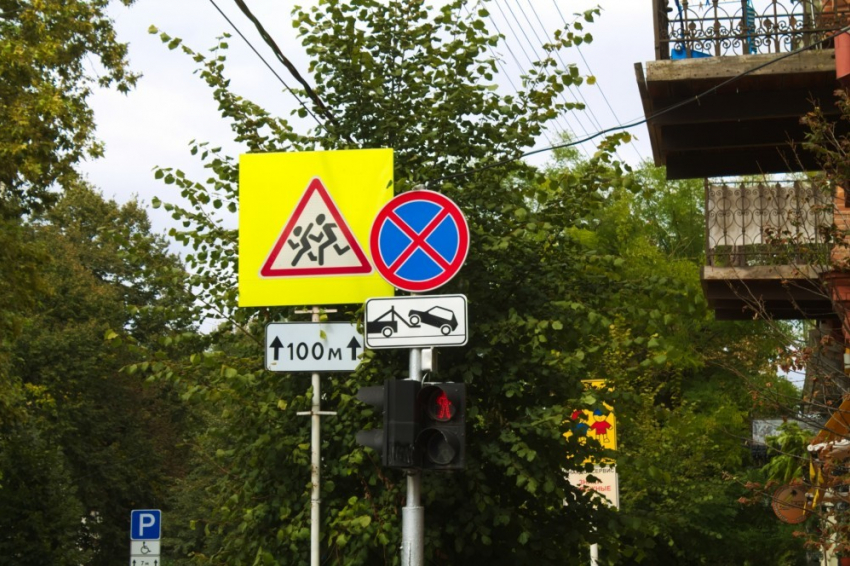  На улице Горького в Краснодаре запретят парковаться 