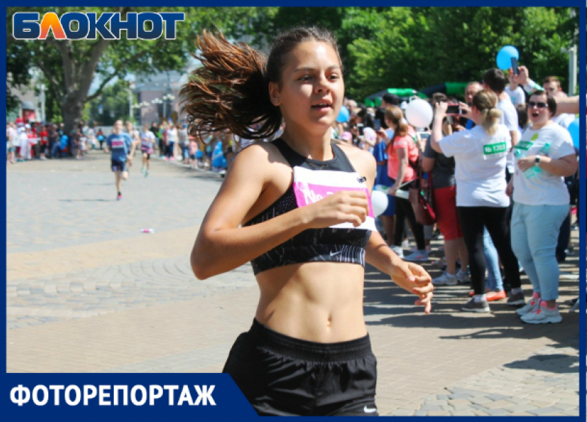 Ради детей: краснодарцы пробежали благотворительный «Зеленый марафон»