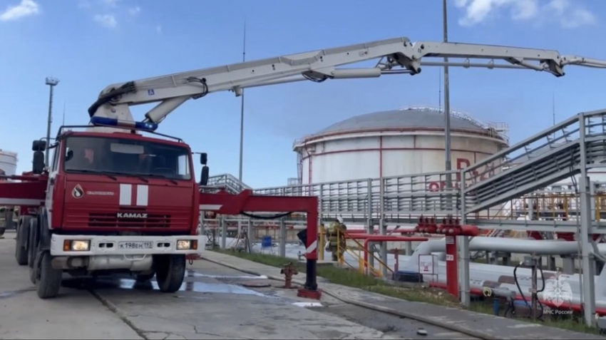 Роспотребнадзор не выявил превышения вредных веществ после взрыва нефтебазы в Краснодарском крае