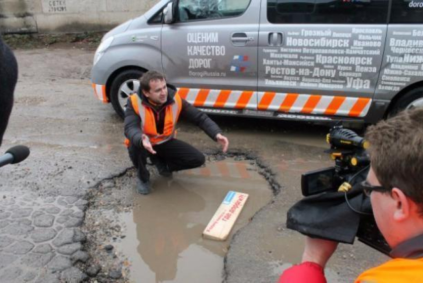 За проезд по федеральным дорогам большегрузы заплатят 1,9 рубля за километр 