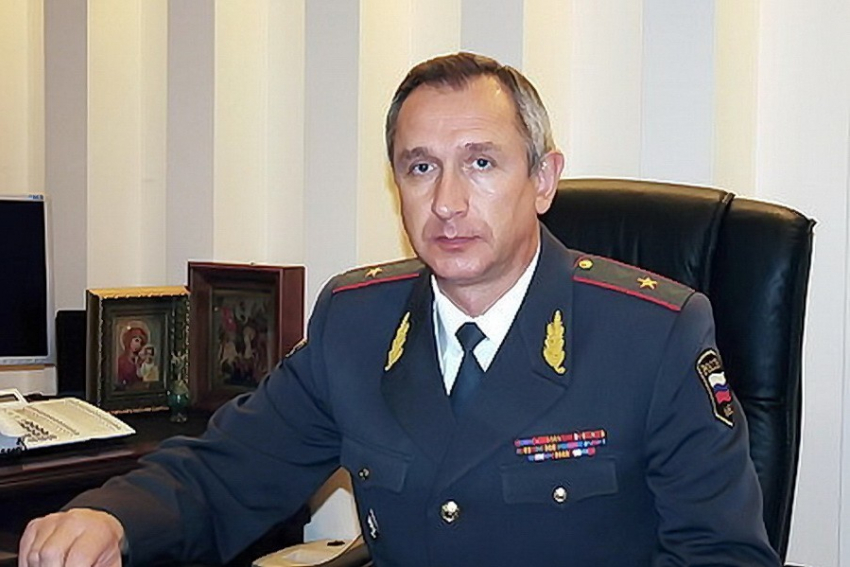 В Краснодаре обокрали на 1 млн рублей бывшего генерала полиции
