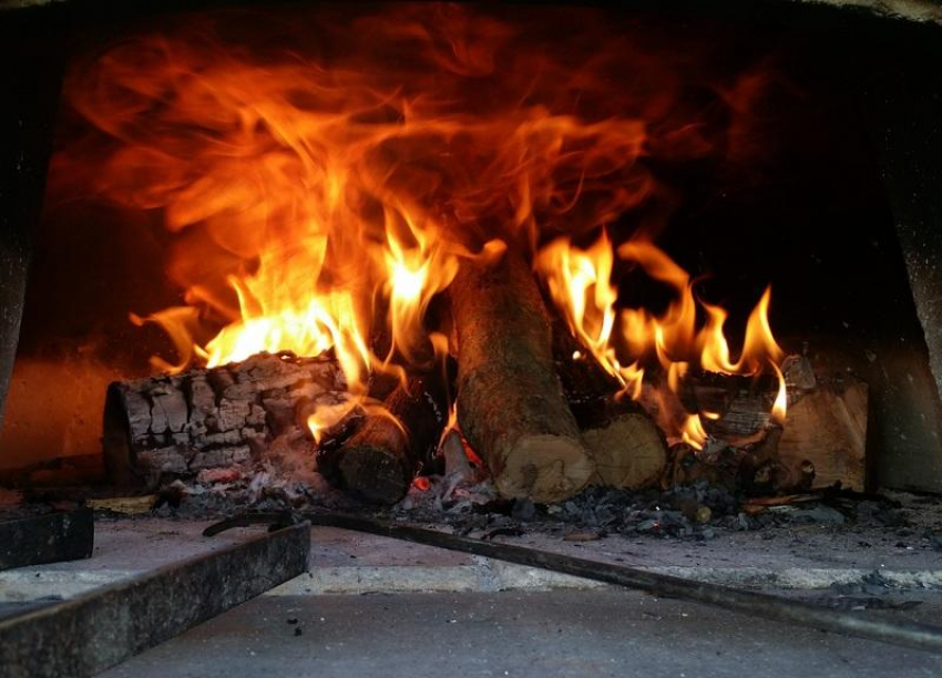 В Краснодаре 29-летняя мать и четверо ее детей отравились угарным газом