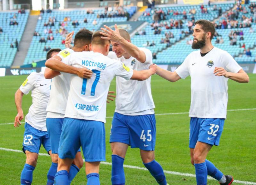 ФК «Сочи» и «Ростов» получили штрафы после матча