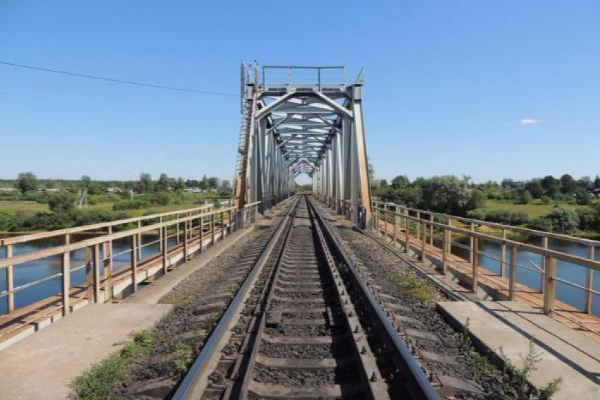 Установлена личность погибшего ребенка на железнодорожном мосту