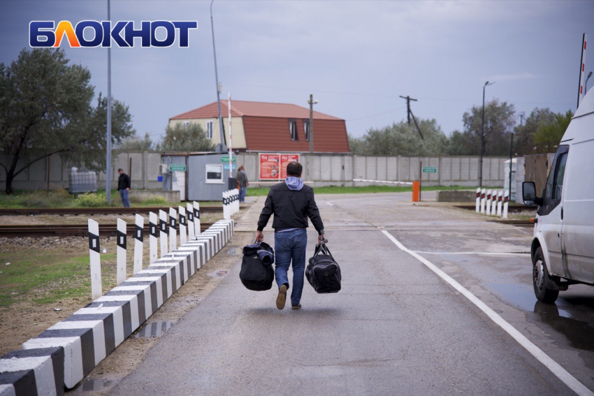 В Краснодарском крае беженцам с Херсона выплатят по 100 тысяч рублей