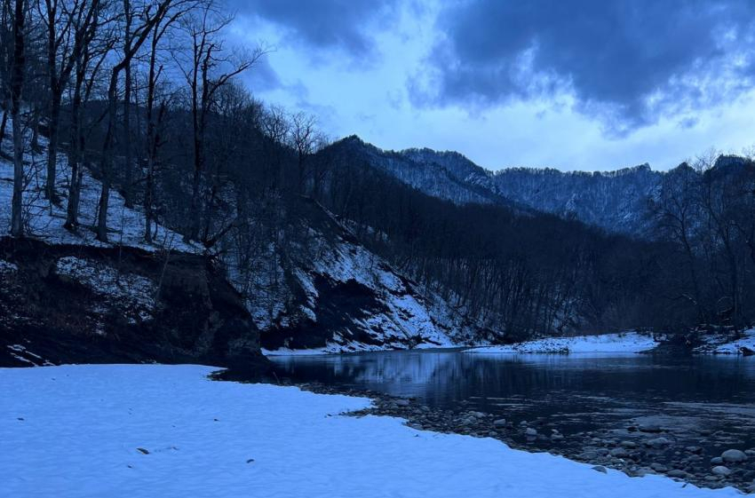 Снежные массы могут сойти в горах Кубани и Адыгеи 