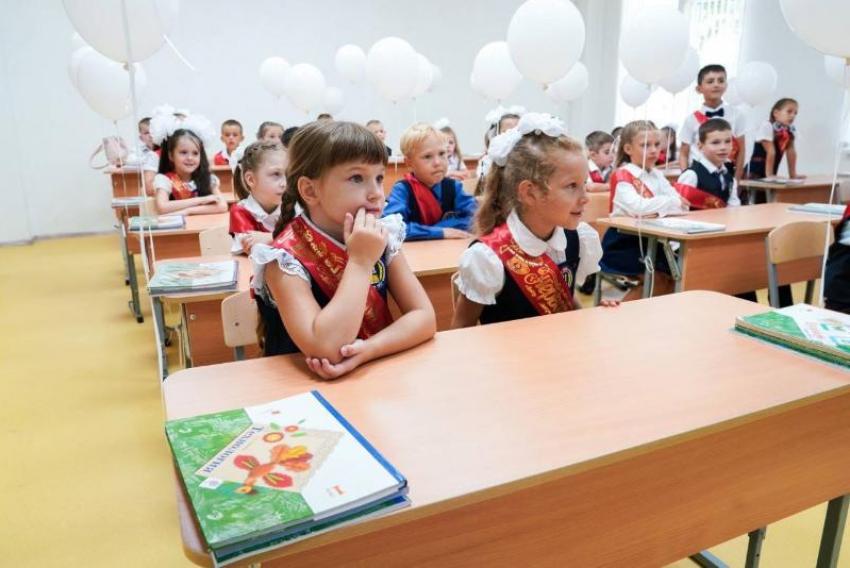 Школа фермера, IT-куб и бесплатный проезд: как прошёл День знаний в Краснодаре 