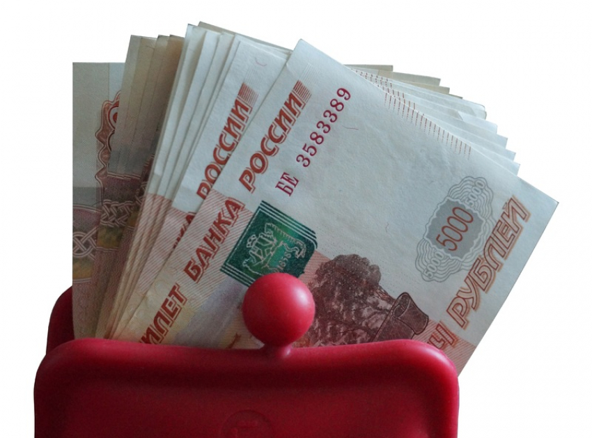 На вокзале в Краснодаре администратор отеля похитила деньги из кассы