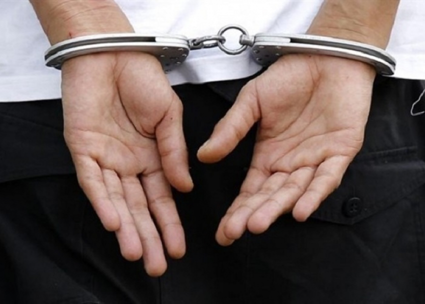 Вооруженный мужчина ограбил  автомойку в Адыгее