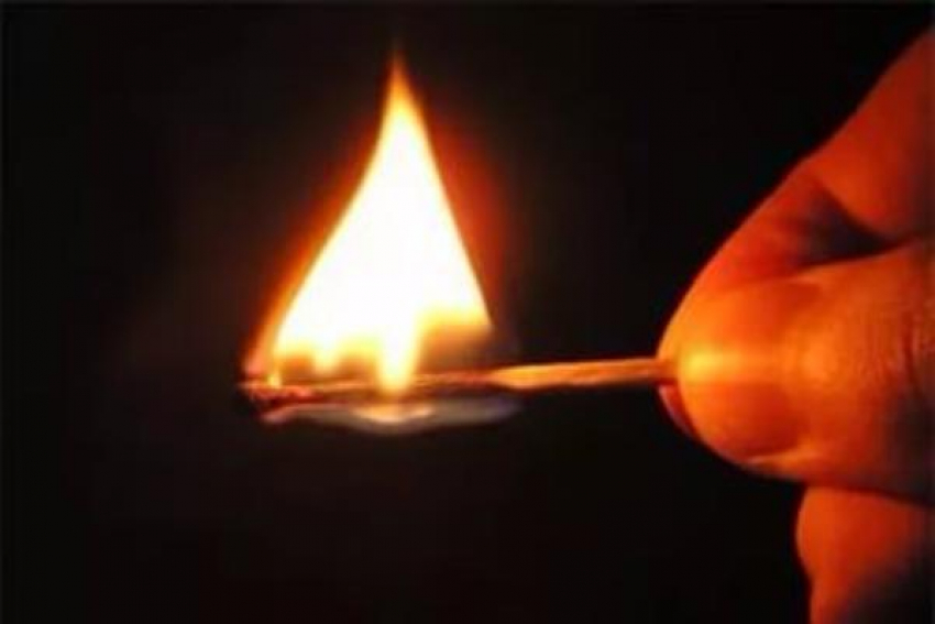 Мужчина поджег мать своей бывшей жены