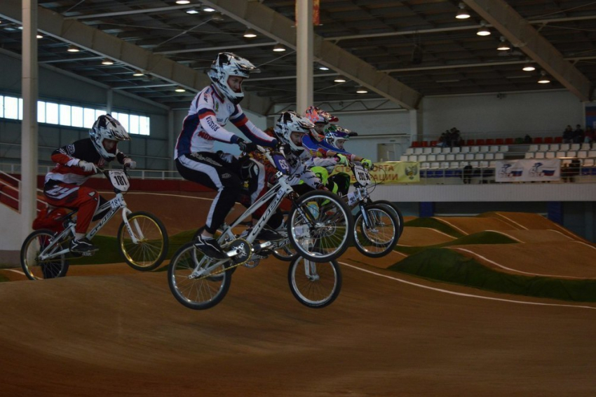 Юные кубанские велогонщицы выиграли две награды всероссийского турнира