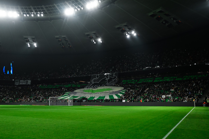 Сборная России не смогла продлить рекордную серию побед из-за ошибки Матвея Сафонова в матче с Нигерией 