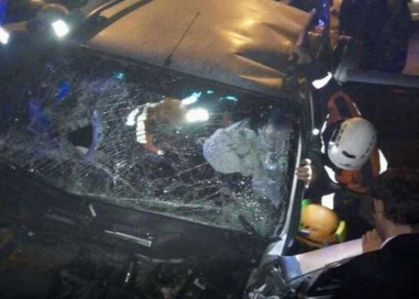 Трое из четырех пострадавших при лобовом столкновении в Сочи попали в реанимацию