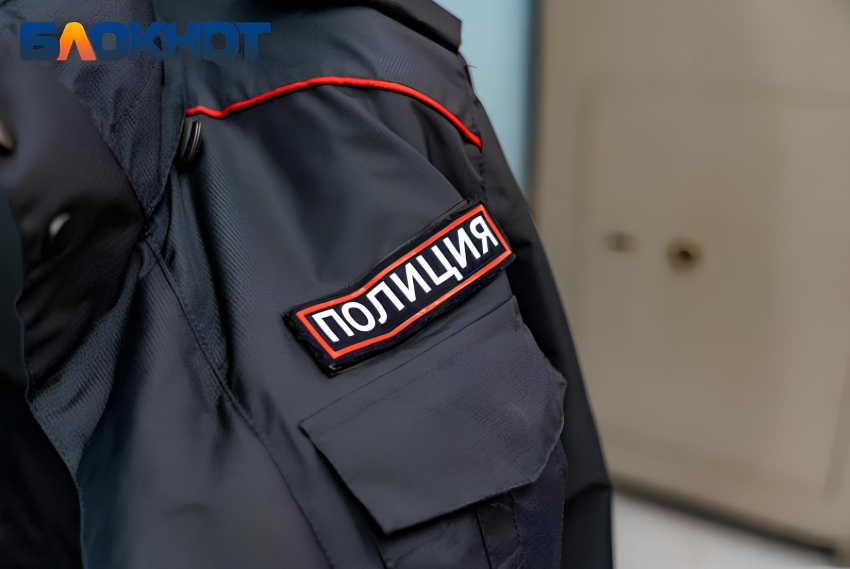 В Краснодаре восьмиклассник выстрелил в школе из сигнального пистолета