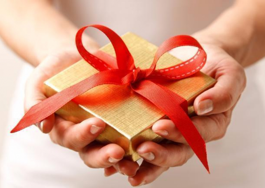 Эротические подарки: какой подарок сделать мужчине на новый год? | Журнал VOICE