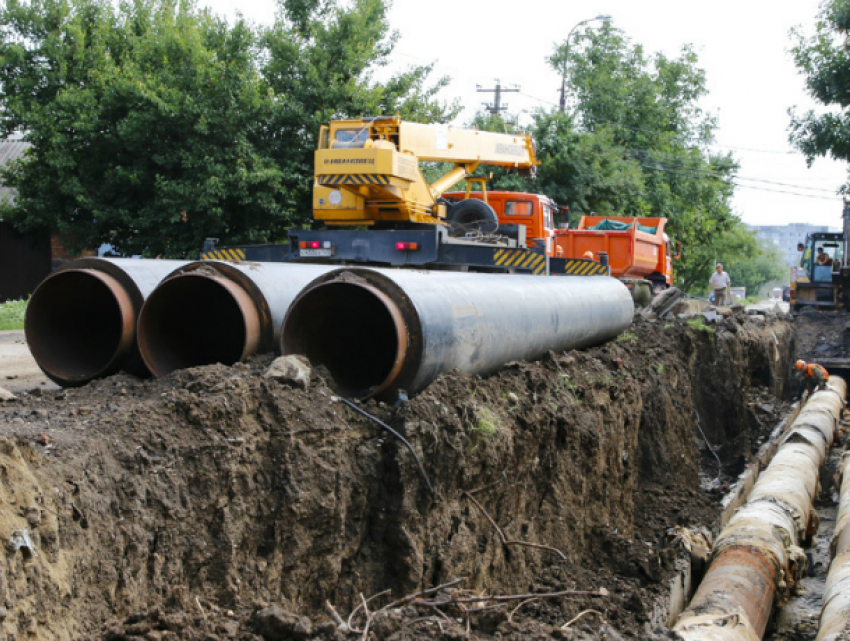 Мэр Краснодара пригрозил управляющим компаниям, из-за которых лишаются коммуникаций тысячи людей