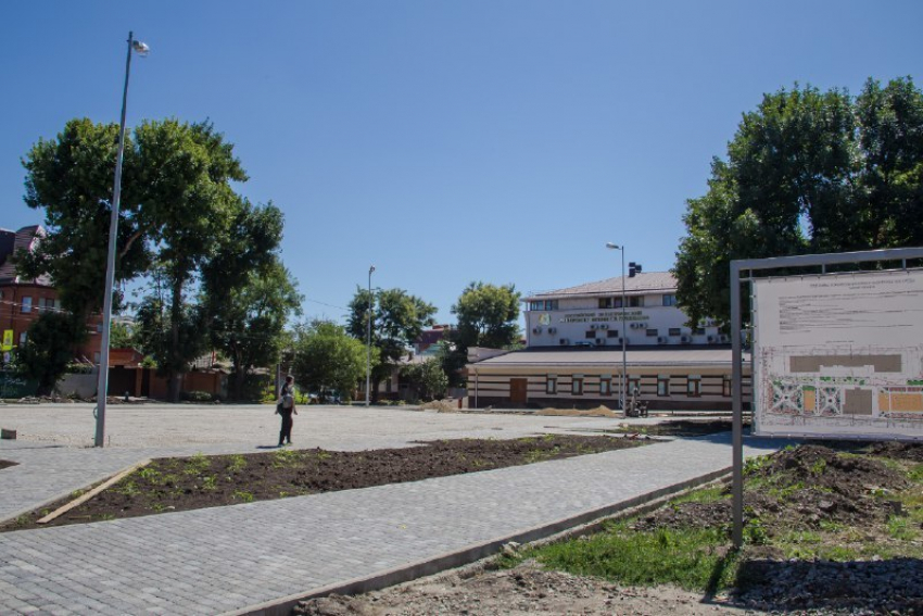 На бывшей парковке в Краснодаре сделают площадку для баскетбола