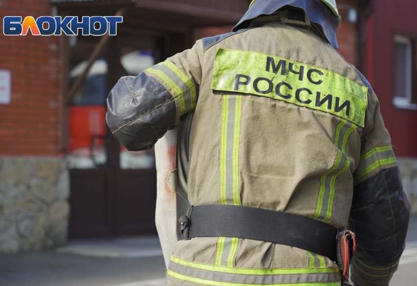 Обломки дрона ВСУ вызвали пожар в Новороссийске