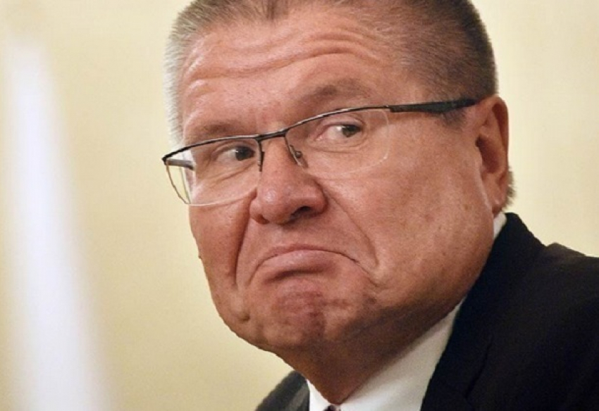 Эксперт: «Дело на Улюкаева - сигнал всему правительству России» 